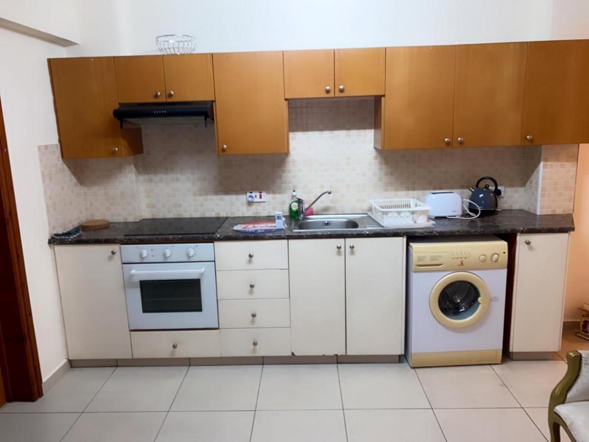 Larnaca Beach Apartment 외부 사진
