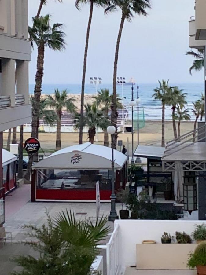 Larnaca Beach Apartment 외부 사진